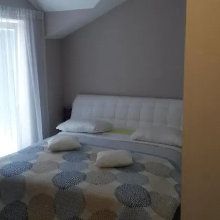 Apartamento Ina *
